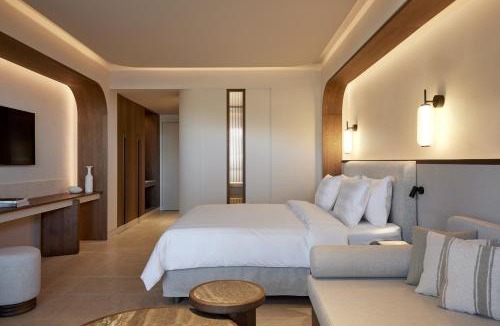 Vathi Hotel | Daios Cove
