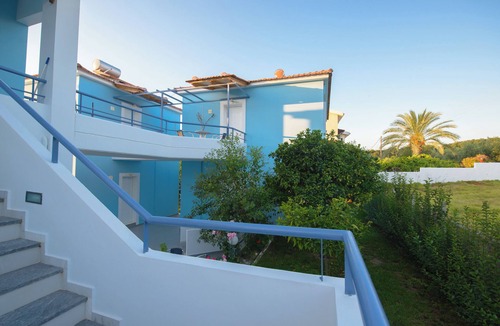 Pyrgos Apartment | DIMITRA GARDEN VIEW APARTMENT