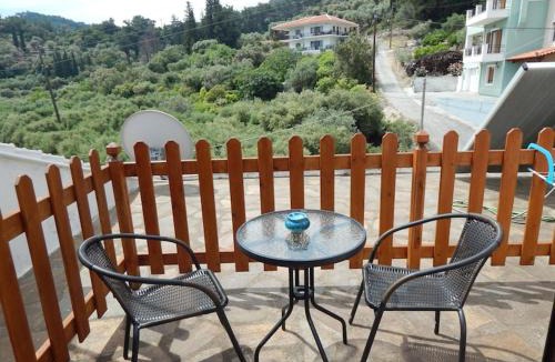 Kokkari Hotel | Dina Apartments Kokkari, Pension Dina, Dina Rooms