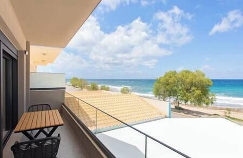 Anissaras Apartment | Dione Seaside Apartment with Sea View