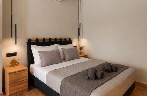 Markopoulon Apartment | DIVINUS Luxury Stay-Athens Airport-Late&Self Check In