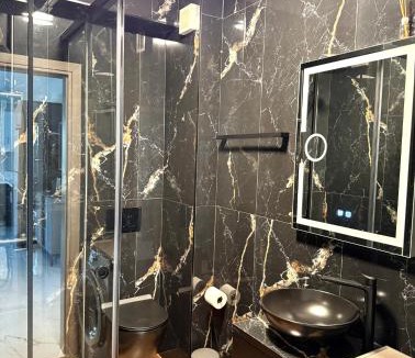 Anatoli Apartment | DK Luxury Living