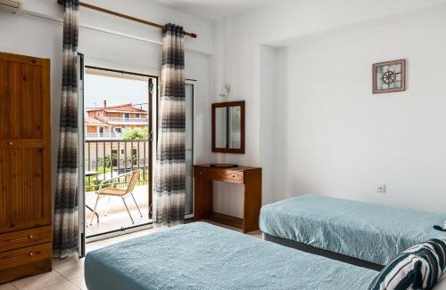 Ag. Georgios Hotel | Dora Pool Studios by Konnect,150m from the Beach