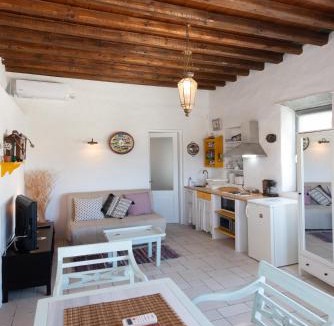 Apollonia House | Dora's traditional houses