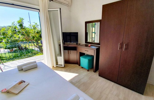 Sivota Apartment | Double room on ground floor