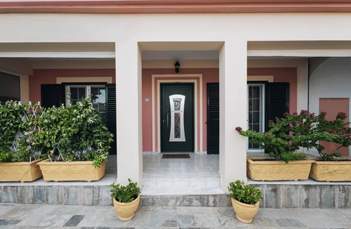 Tsilivi House | Dream House - Three Bedroom House, Sleeps 6
