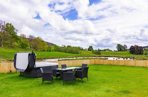 Blairgowrie Apartment | Easter Caiplich - a holiday cottage that sleeps 6 guests in 3 bedrooms