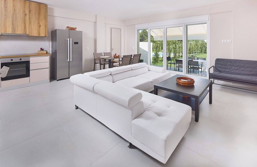 Kriopigi Villa | EIGHT OLIVES LUXURY VILLA