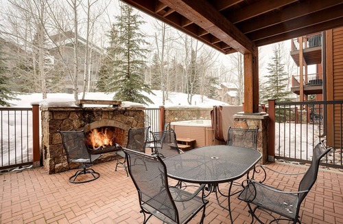 Steamboat Springs Condo | EL5110 | Private Hot Tub | 4 Pools | Air Chilling | Close to Skiing