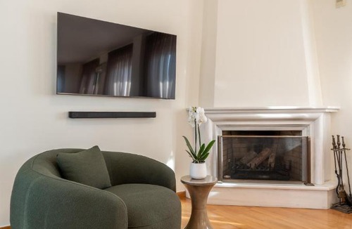 Makrigianni Apartment | Elegant Skyline Penthouse Acropolis View 3BR 2BA