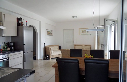 Pylos-Nestoras Villa | Elegant Villa in Evangelismos with Pool