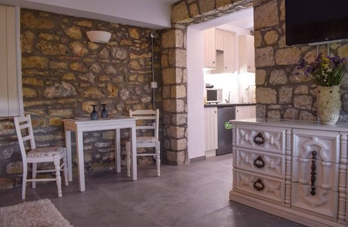West Mani House | Eleni's Coastal Retreat with Ocean View Gemstone