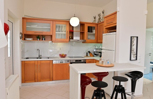 Korfalonas Villa | Elia Seaside Villa, an amazing two-story house in Kissamos with a pool