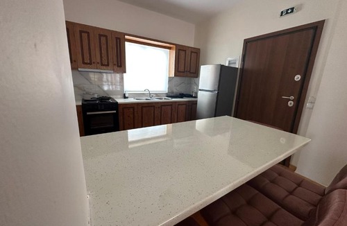 Kalamata Apartment | EliasNest Λητώ Leto - Άνετο διαμέρισμα 4 ατόμων με 2 υπνοδωμάτια και 2 μπάνια στο κέντρο της Καλαμάτας