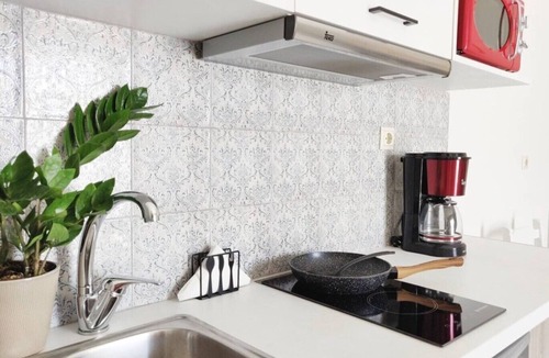 Platanes Apartment | Emorfia's Apartments No5 - 300m to the beach