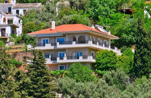 Ikaria Apartment | Endless Green 4 Arethousa Ikaria