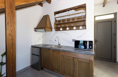 Koroni Bed & Breakfast | Eneos Residence - Koroni Garden Getaway