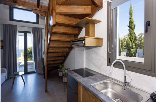 Koroni Bed & Breakfast | Eneos Residence - Koroni Poolside Jewel