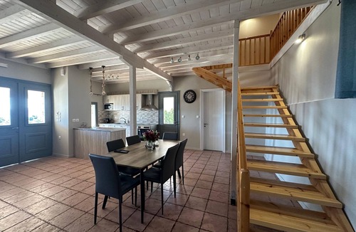 Frinion Villa | Eris Villa - 3 Bedroom Villa
