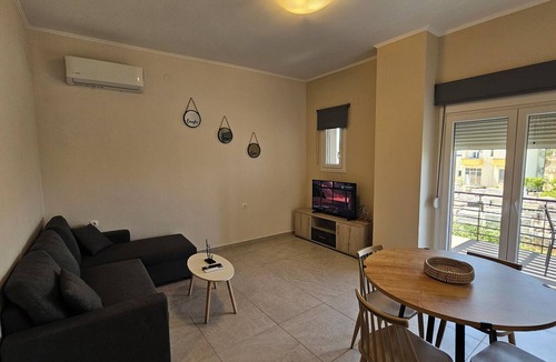 Kambos Apartment | Estia Chios Apartments B2