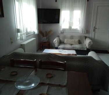 Servia Villa | EvropisHouse 2