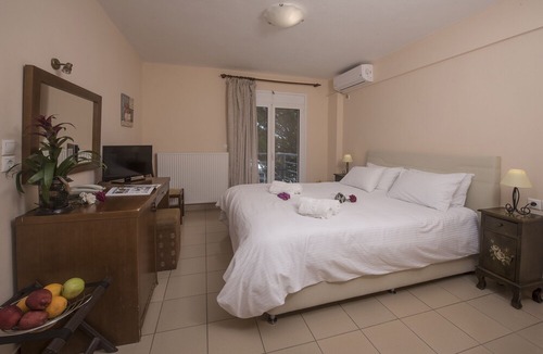 Nees Pagases Hotel | Filoxenia