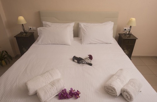 Nees Pagases Hotel | Filoxenia