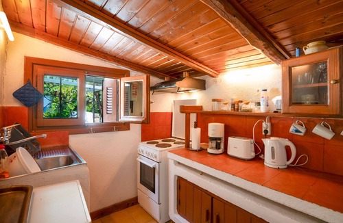 Kassiopi House | Fishermans Cottage in Kassiopi