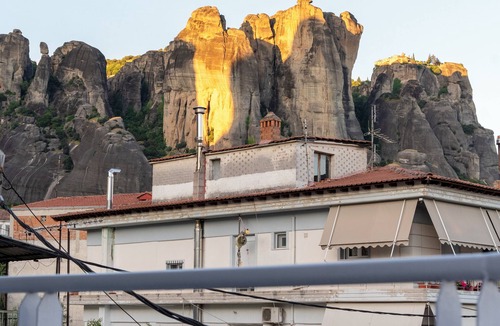 Kalambaka Apartment | Fotini's Meteora Haven Unique family friendly house, at the roots of Meteora.