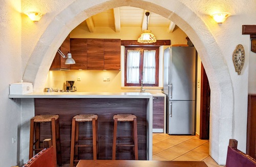 Kounavi Villa | Fyllosia Villa by Cretan Retreat: Private Panoramic Sea & Mountain Views
