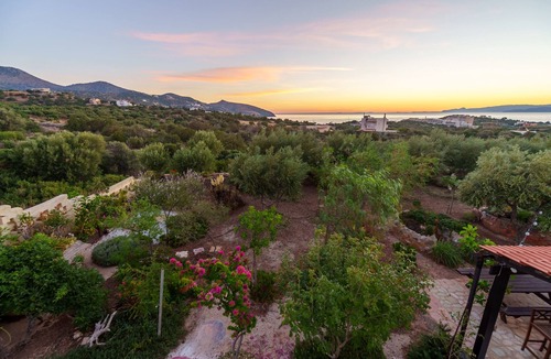 Agios Nikolaos Town House | Garden house & sea view Yù Yī