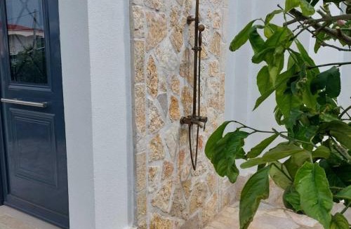 Zalongo Apartment | George‘s Place Kastrosikia