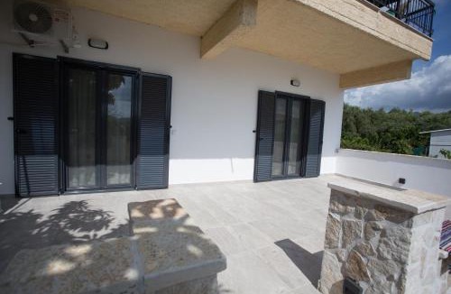 Zalongo Apartment | George‘s Place Kastrosikia