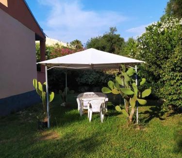 Kavos Apartment | George's Studios with Garden