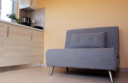 Pyrgos Psilonerou Apartment | Georgia Apartments I
