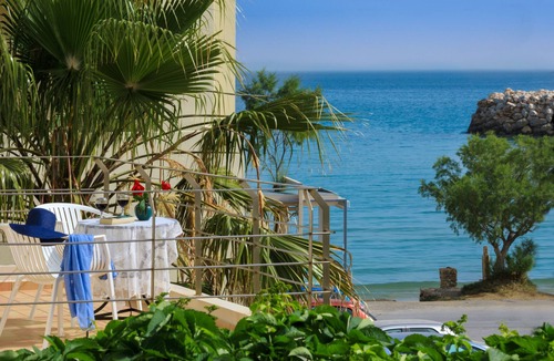 Almyrida Villa | Giannis Beach villa in Almirida,no car needed