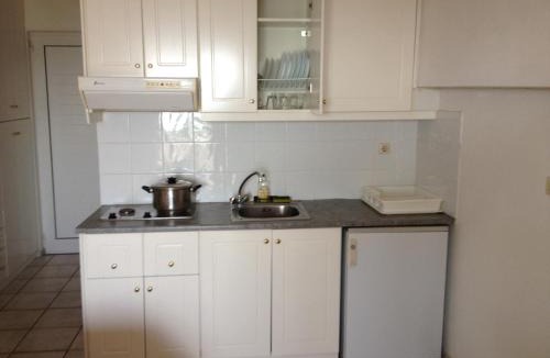 Marmari Apartment | Gikas Apartments Triple Studio Sea View B7