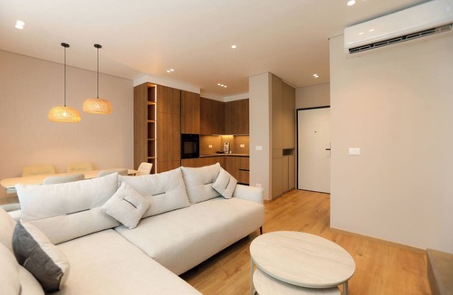 Orikum Apartment | Golden Suite Palm Radhime, Vlore, Albania