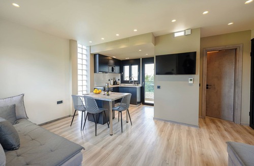 Kourouta Apartment | Grand Kourouta Pool Apartment nr4, Kourouta, Greece