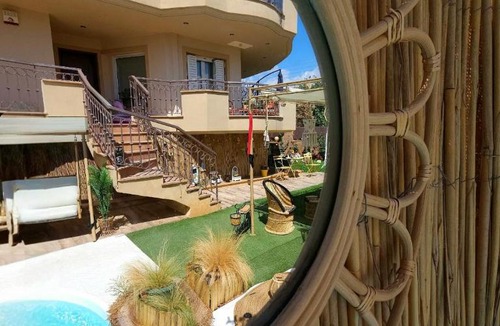 Lagonissi Villa | Grand Villa Nefeli - Private Sauna & Jacuzzi