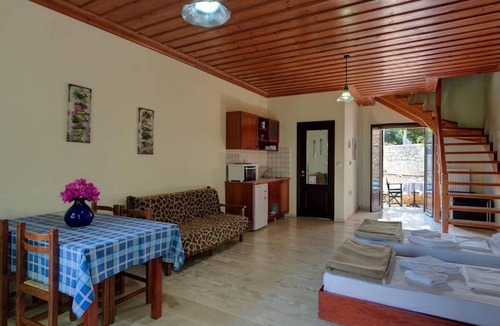 Douliana House | Group accommodation in Crete – separate houses
