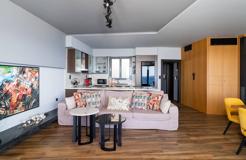 Heraklion Apartment | "H.G. Luxury Suite" with breathtaking sea view!