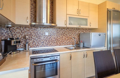 Paliouri House | Halkidiki Sunhouse: Sea View, Wi-Fi, Air Conditioning, 2 Bedrooms, Private Parking