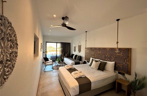 Menetai Hotel | Helios Beach Hotel & Bungalows