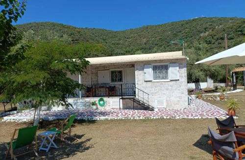 Mikros Gialos House | Helios Beach House