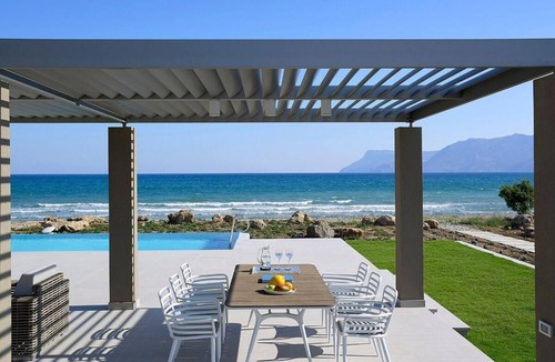 Korfalonas House | Holiday house Kissamos Kriti for 1 - 12 persons with 6 bedrooms - Holiday home