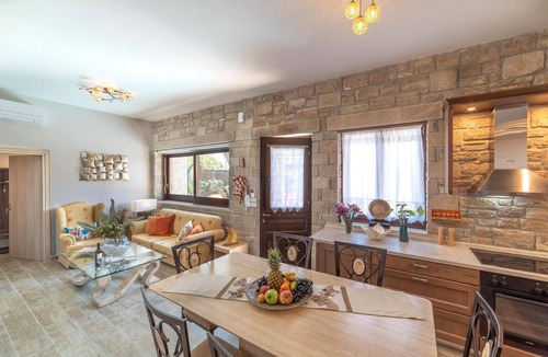 Koutsouras House | Holiday house Koutsouras for 1 - 18 persons with 7 bedrooms - Holiday house