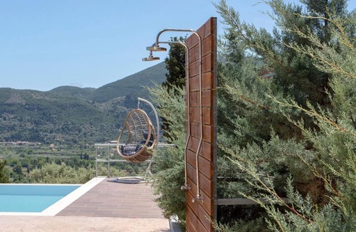Evgiros House | Holiday house Vasiliki for 1 - 4 persons with 1 bedroom - Holiday house
