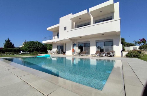 Asgourou Villa | Home22