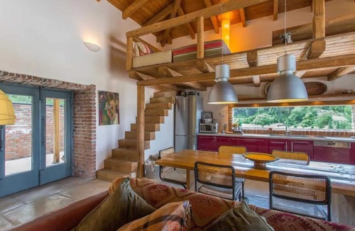 Stratoni Villa | Homerez - Villa in Dhamiá